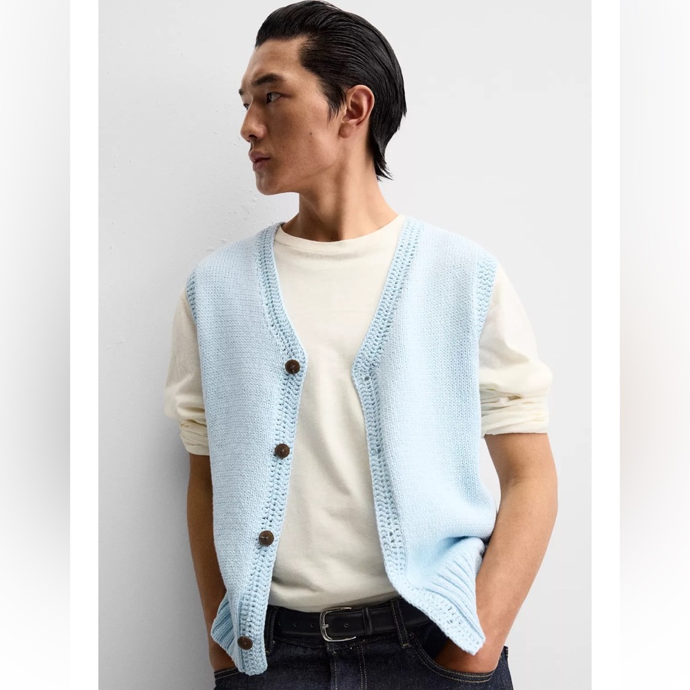 Zara Man NWT light blue knit vest 5536/405
